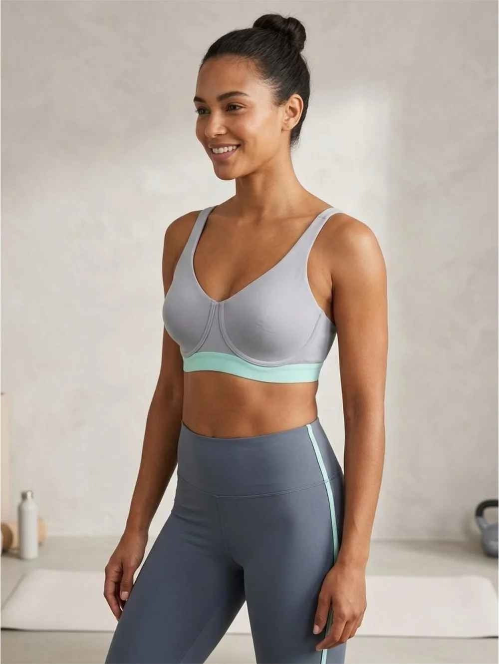 Natori Recharge Bra Size 32D Color Highrise/Aqua Sky NWT MSRP $66